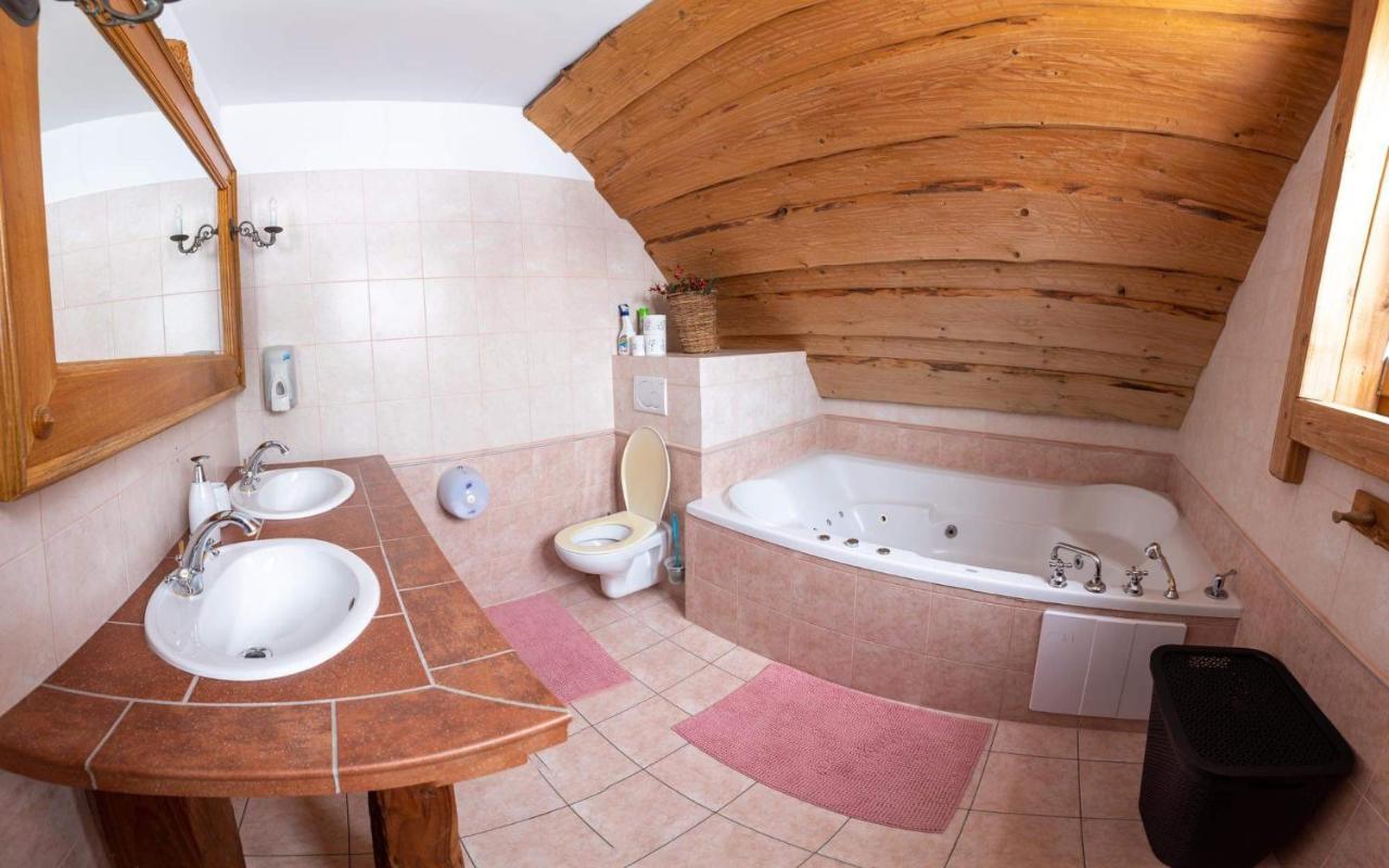 Drevenica Pod Vrskom เทรโควา ภายนอก รูปภาพ